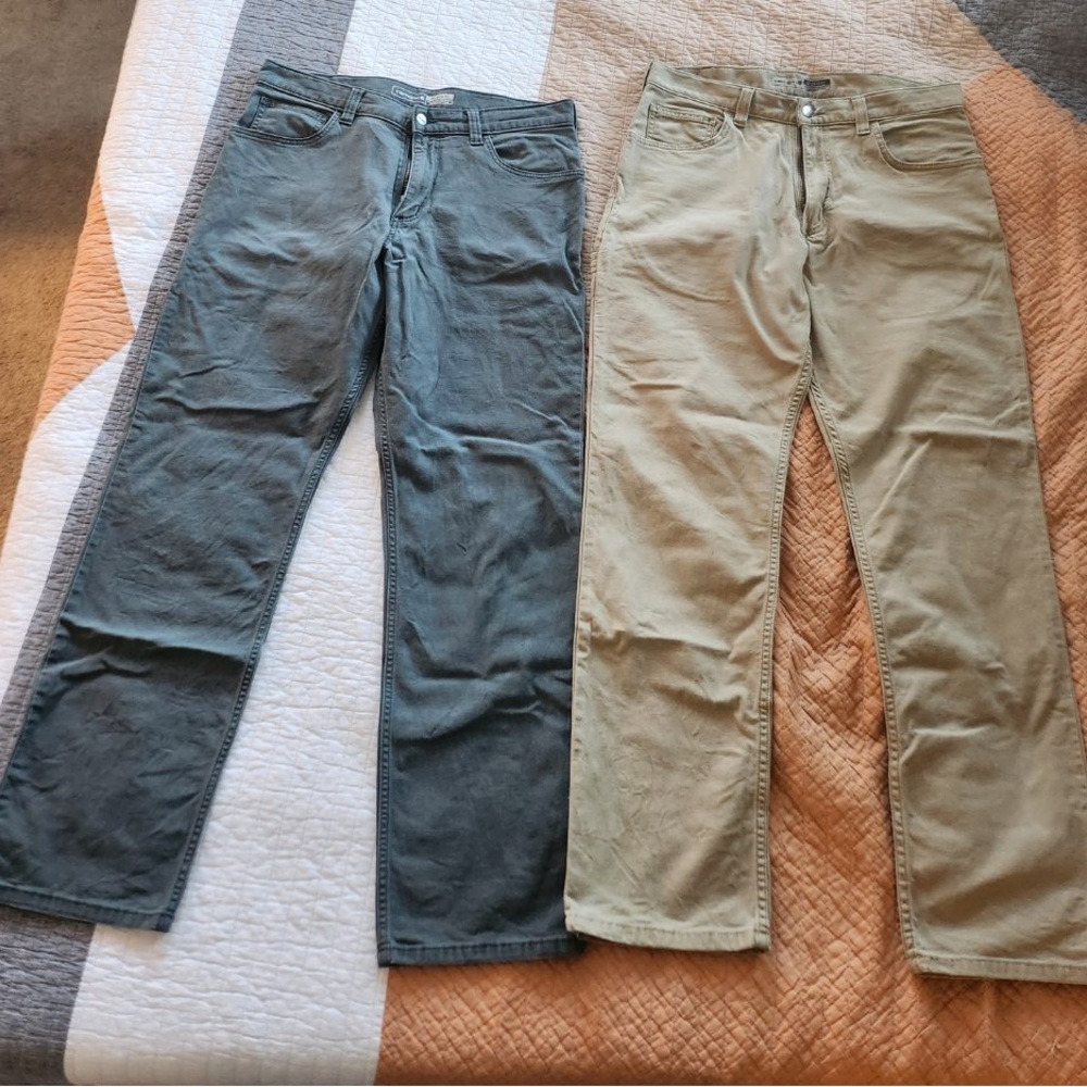 Carhartt Pants - 33x32